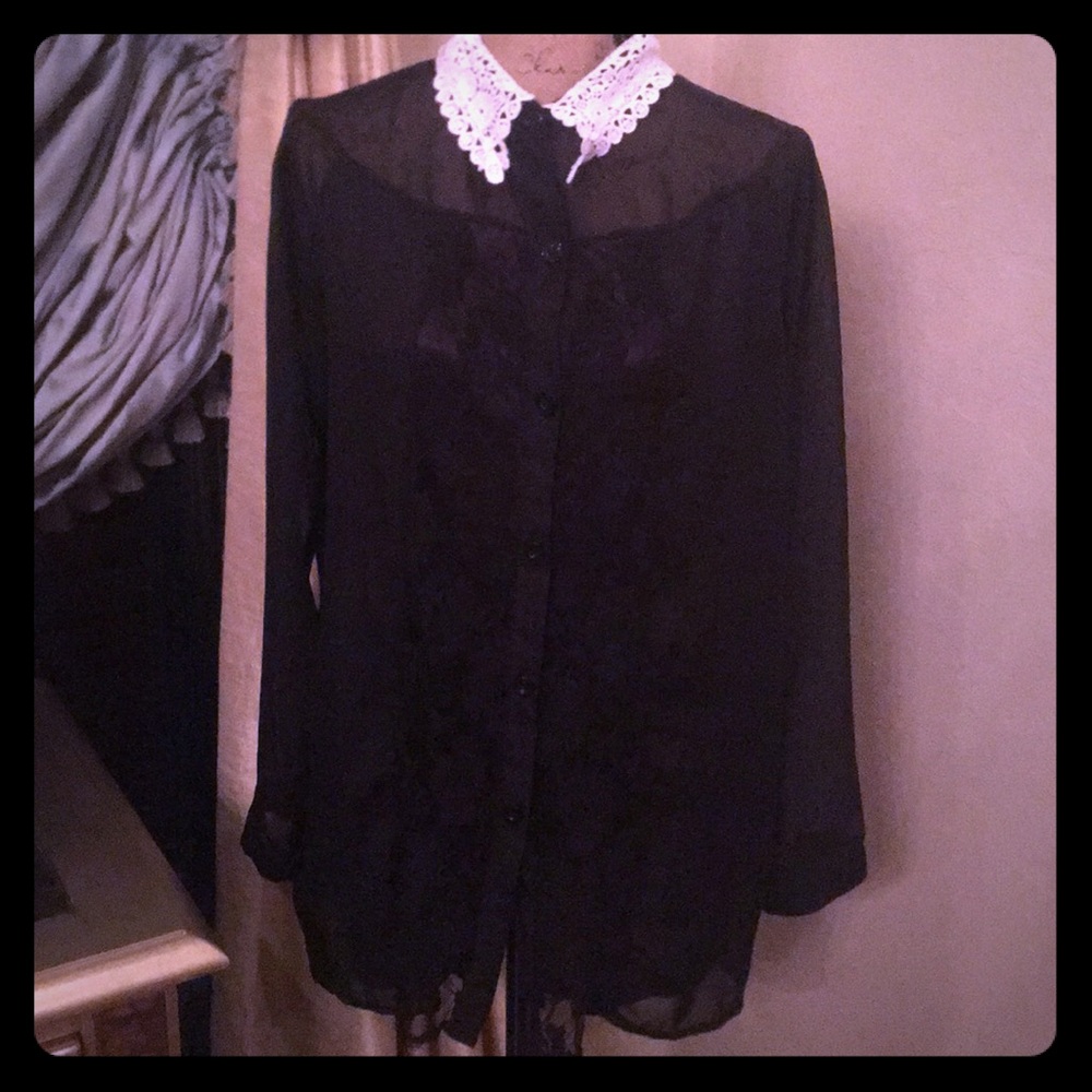 Long sleeve lace blouse